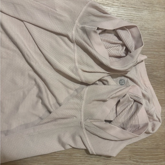 Women's lululemon swiftly tech Light Pink Short Sleeve Top - Picture 4 of 4